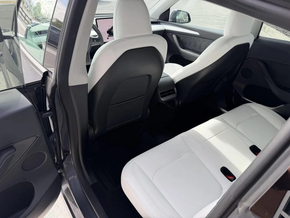 2023 Tesla Model Y - Image 16 of 26