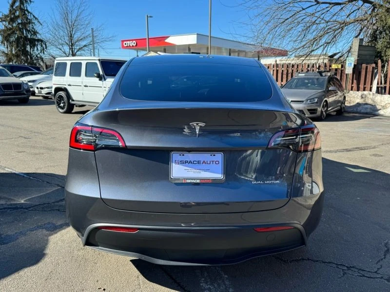 2023 Tesla Model Y - Image 5 of 12
