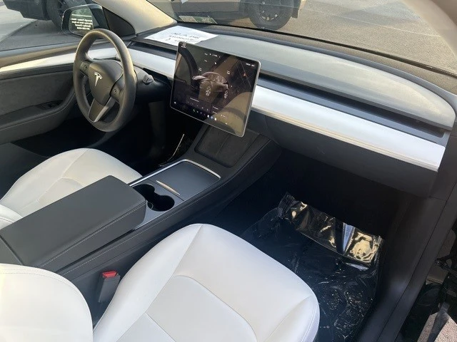 2023 Tesla Model Y - Image 21 of 21