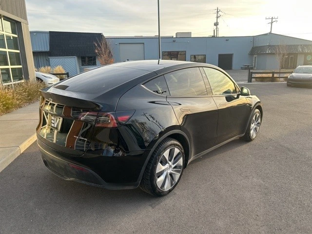 2023 Tesla Model Y - Image 8 of 21