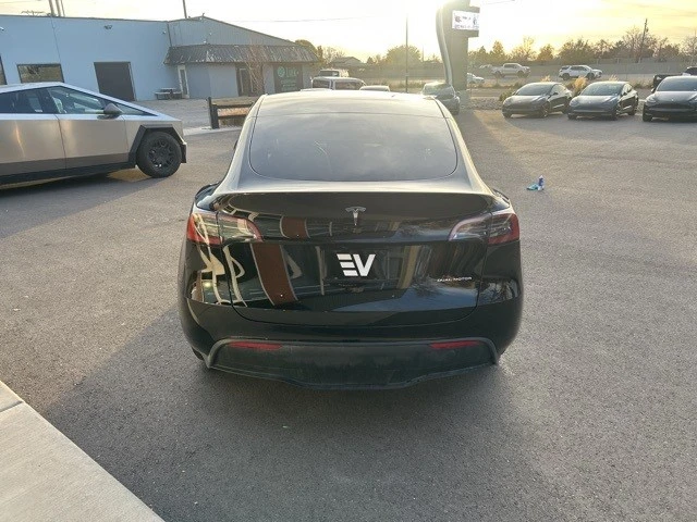 2023 Tesla Model Y - Image 7 of 21