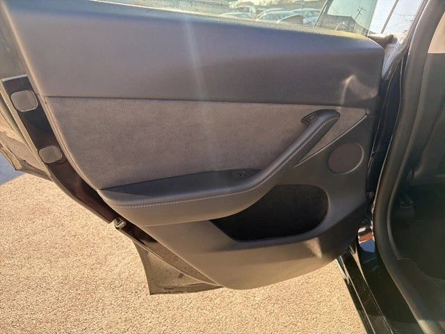 2023 Tesla Model Y - Image 14 of 21