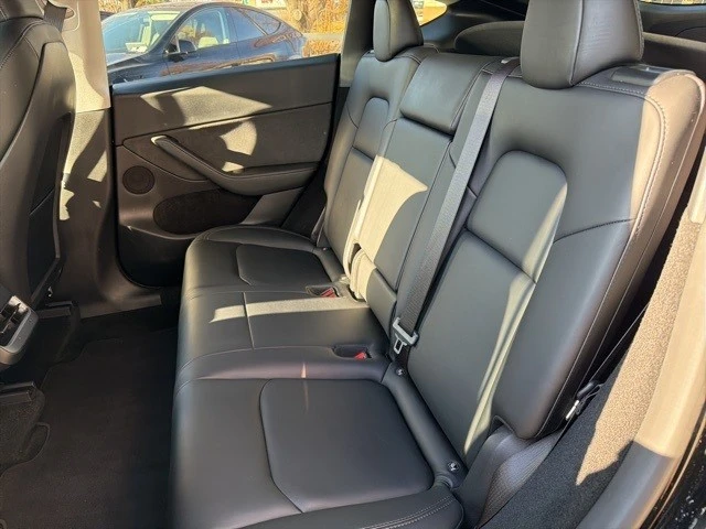 2023 Tesla Model Y - Image 16 of 21
