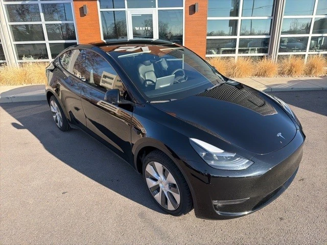 2023 Tesla Model Y - Image 2 of 21
