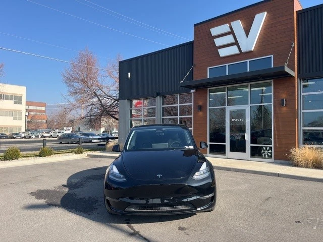 2023 Tesla Model Y - Image 2 of 21