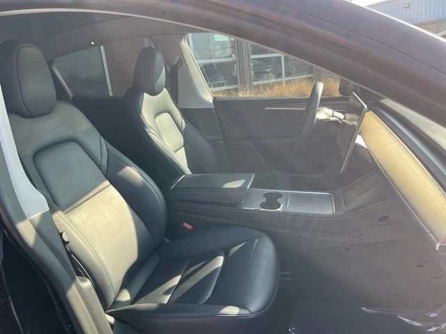 2023 Tesla Model Y - Image 19 of 21