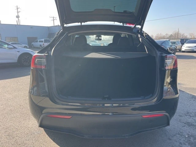 2023 Tesla Model Y - Image 13 of 21