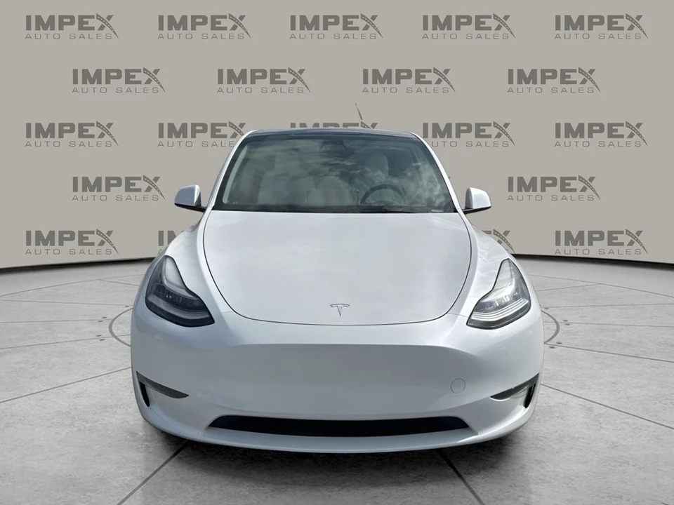 2023 Tesla Model Y - Image 8 of 21