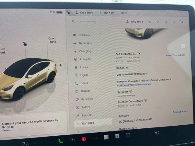 2023 Tesla Model Y - Image 11 of 21