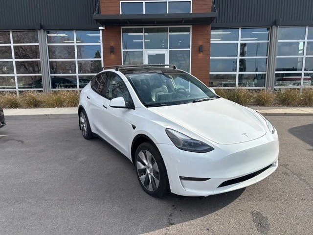 2023 Tesla Model Y - Image 2 of 21