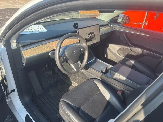 2023 Tesla Model Y - Image 14 of 21