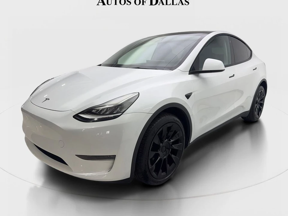 2023 Tesla Model Y - Image 2 of 21