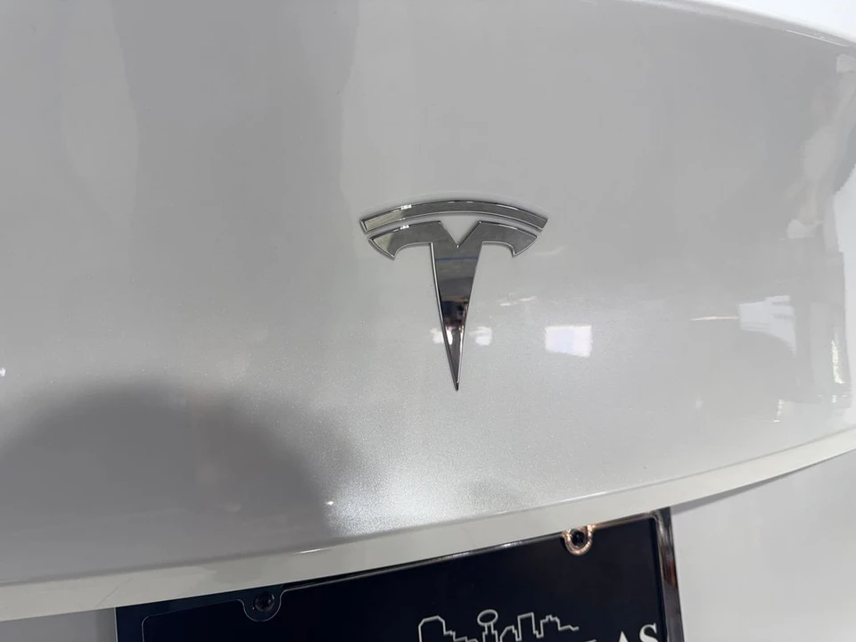2023 Tesla Model Y - Image 21 of 21