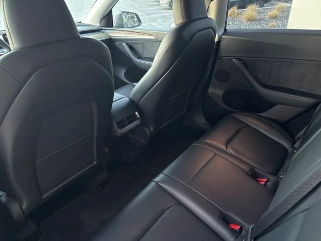 2023 Tesla Model Y - Image 17 of 21