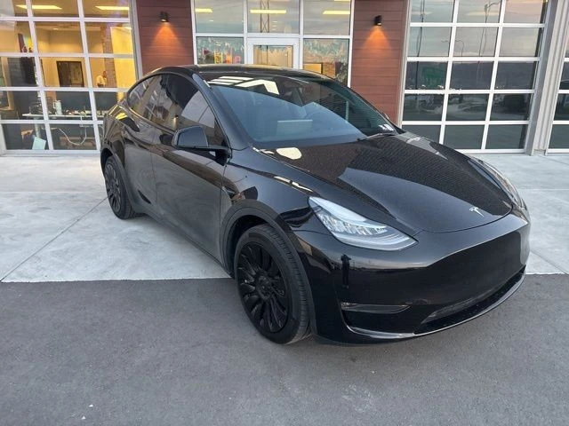 2023 Tesla Model Y - Image 2 of 21