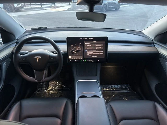 2023 Tesla Model Y - Image 14 of 21