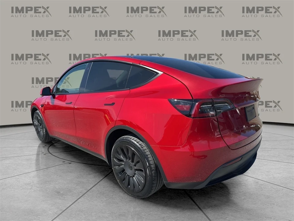 2023 Tesla Model Y - Image 3 of 12
