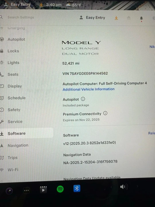 2023 Tesla Model Y - Image 10 of 10