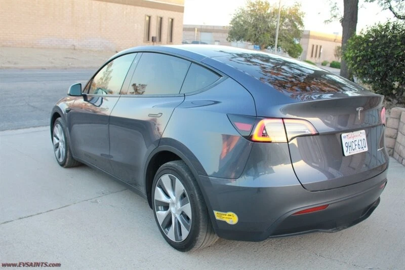 2023 Tesla Model Y - Image 7 of 21