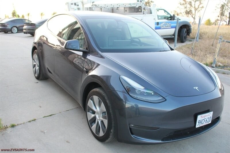 2023 Tesla Model Y - Image 2 of 21