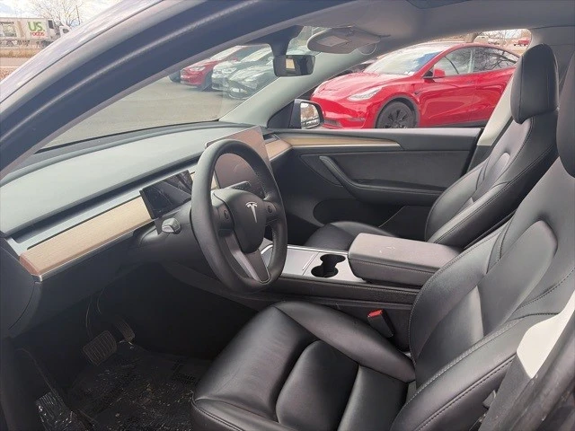 2023 Tesla Model Y - Image 12 of 21