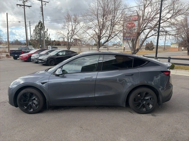 2023 Tesla Model Y - Image 5 of 21
