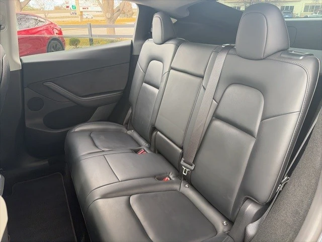 2023 Tesla Model Y - Image 16 of 21