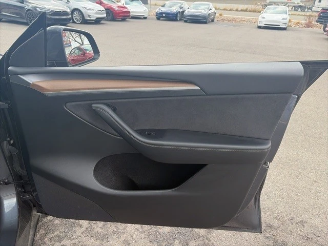 2023 Tesla Model Y - Image 21 of 21