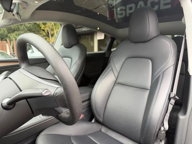 2023 Tesla Model Y - Image 11 of 12
