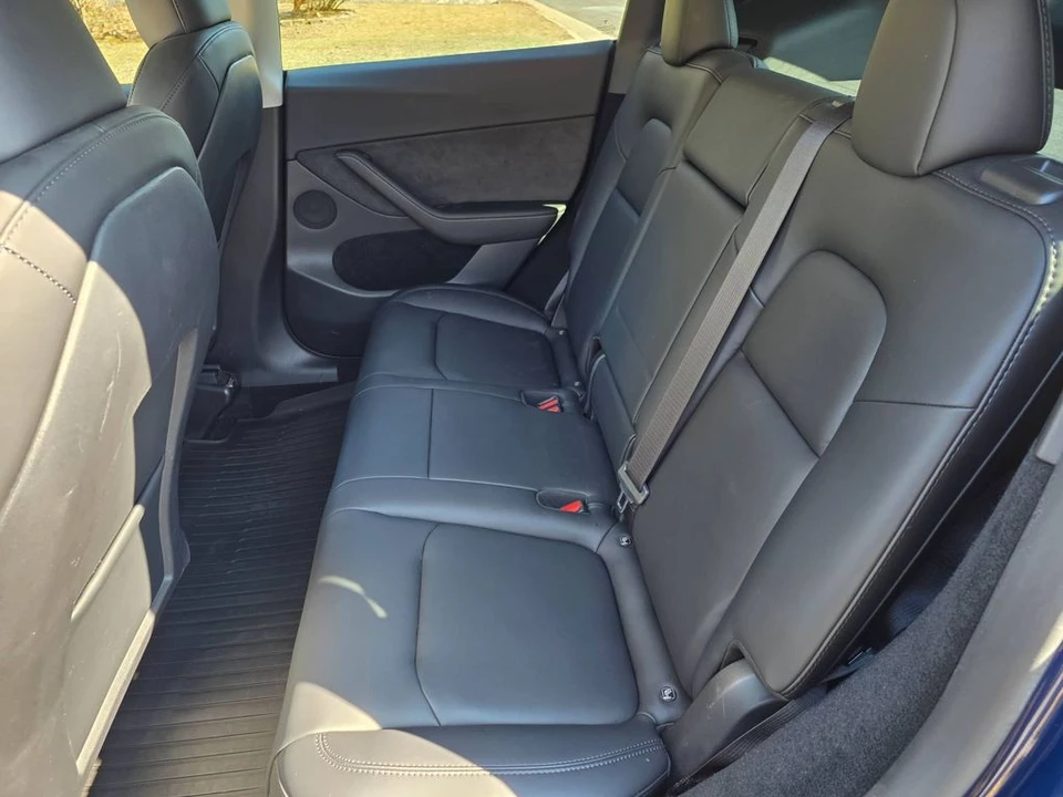 2023 Tesla Model Y - Image 6 of 7