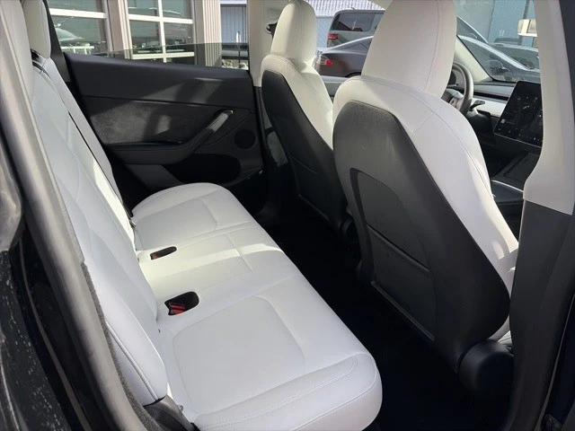 2023 Tesla Model Y - Image 19 of 21