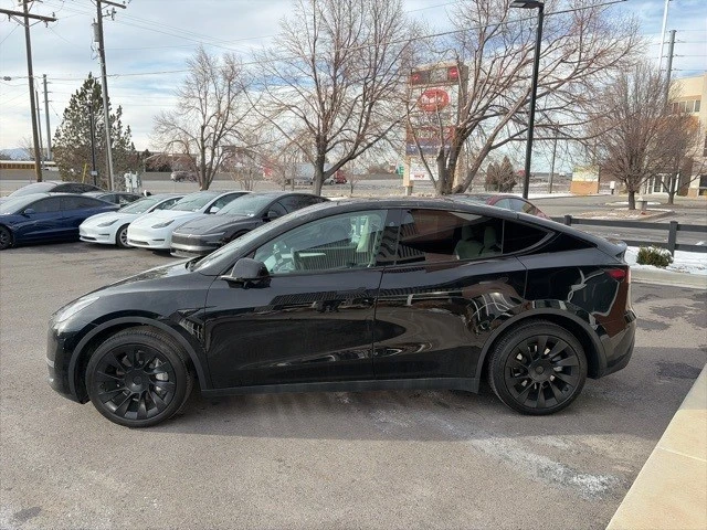 2023 Tesla Model Y - Image 5 of 21