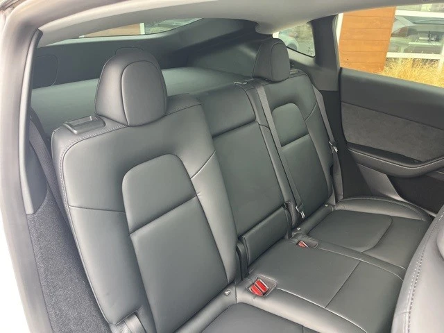 2023 Tesla Model Y - Image 16 of 21