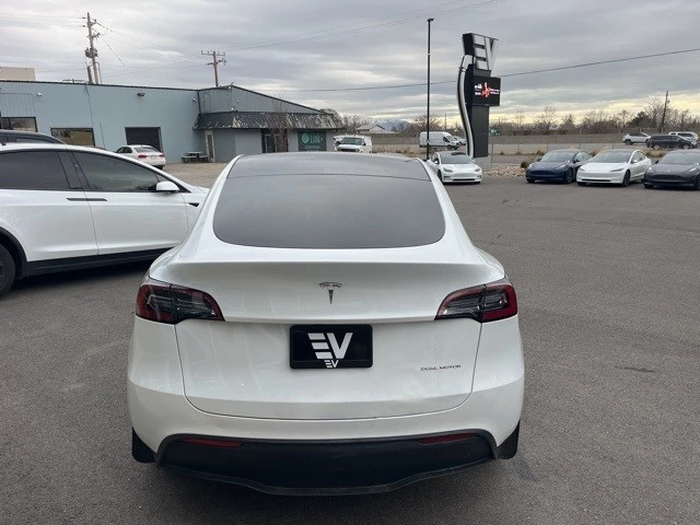 2023 Tesla Model Y - Image 4 of 21