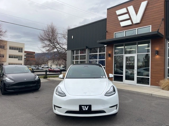 2023 Tesla Model Y - Image 2 of 21