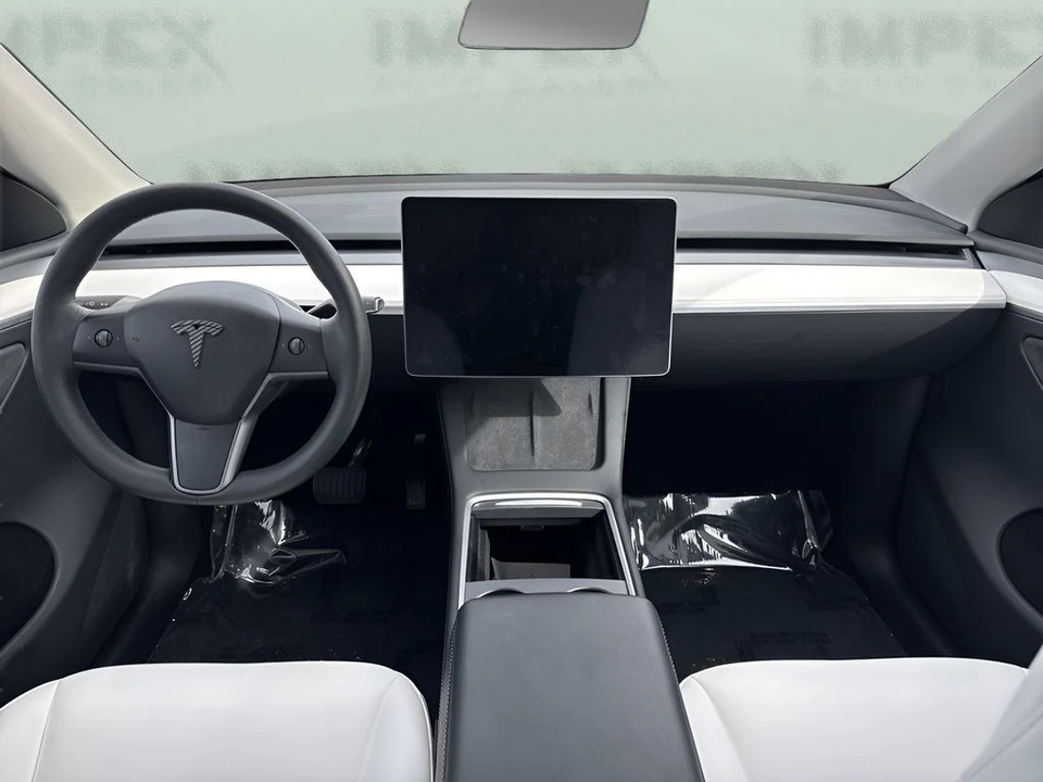 2023 Tesla Model Y - Image 13 of 21