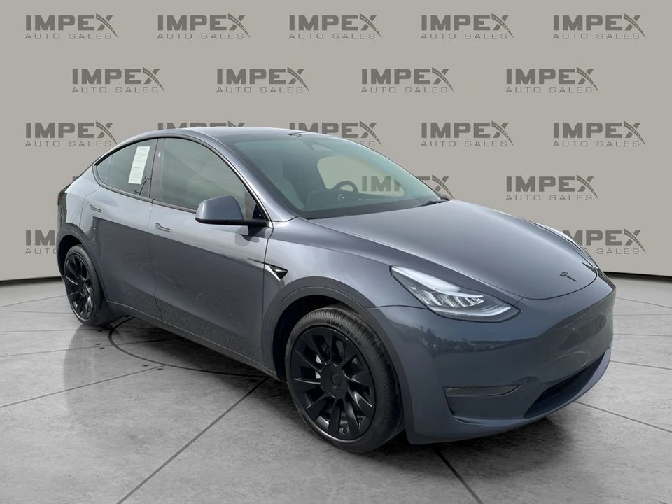 2023 Tesla Model Y - Image 7 of 21