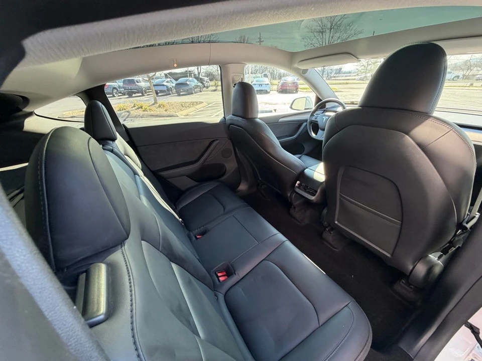 2023 Tesla Model Y - Image 12 of 13