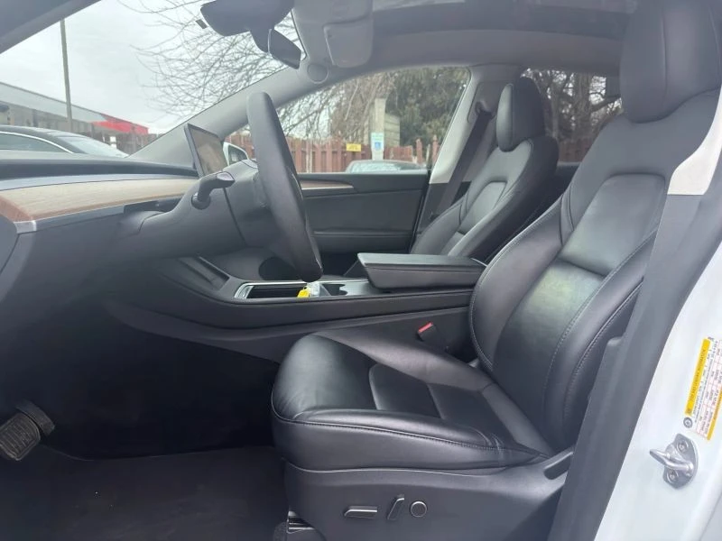 2023 Tesla Model Y - Image 10 of 12