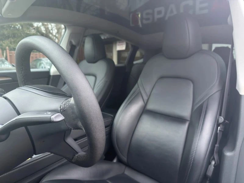 2023 Tesla Model Y - Image 11 of 12