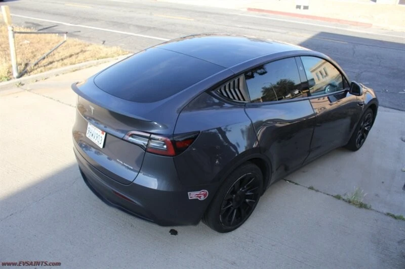 2023 Tesla Model Y - Image 6 of 21