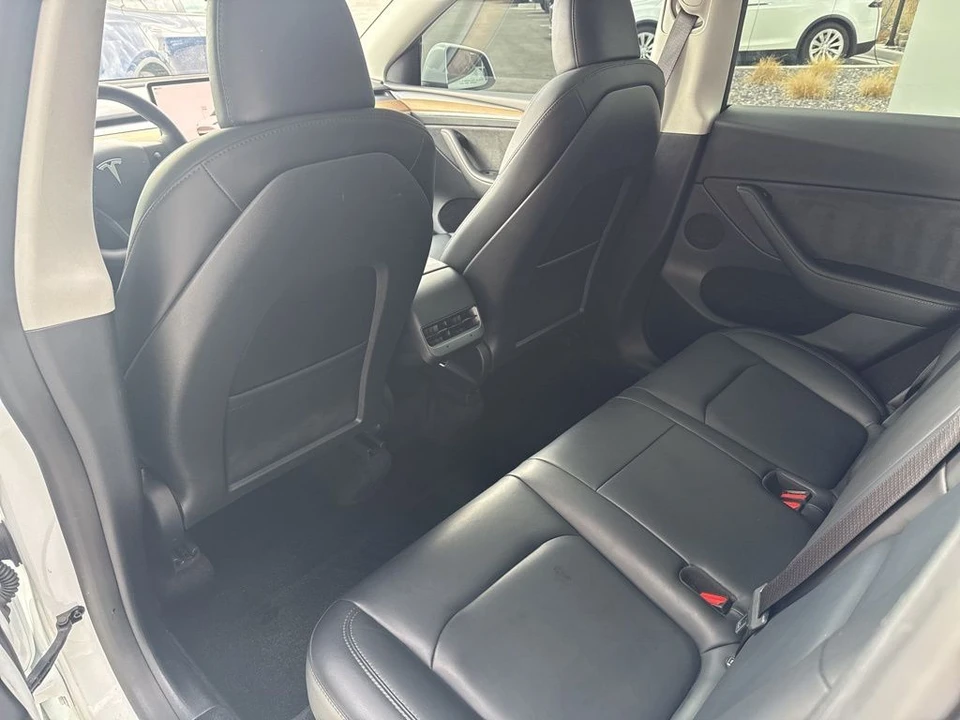 2023 Tesla Model Y - Image 15 of 21