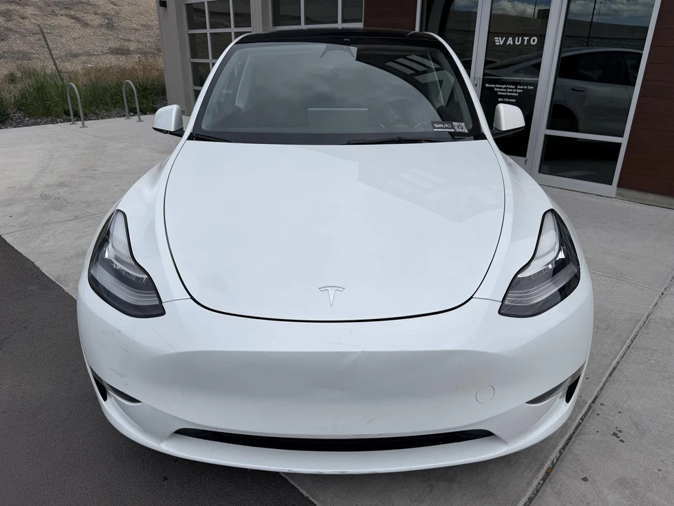 2023 Tesla Model Y - Image 3 of 21