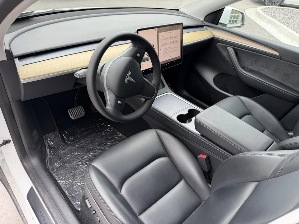 2023 Tesla Model Y - Image 13 of 26