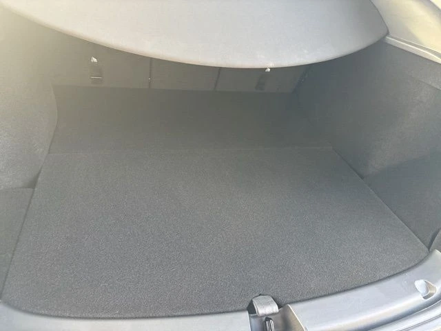 2023 Tesla Model Y - Image 16 of 21
