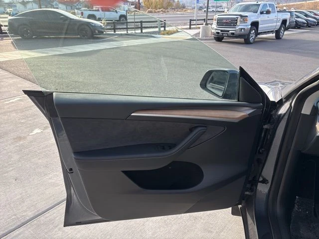 2023 Tesla Model Y - Image 10 of 21