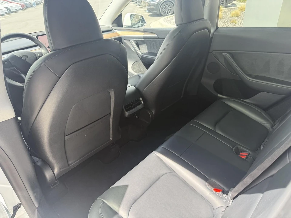2023 Tesla Model Y - Image 15 of 27
