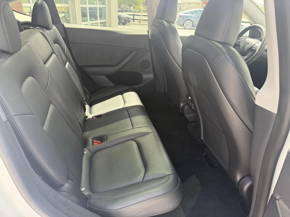 2023 Tesla Model Y - Image 20 of 27