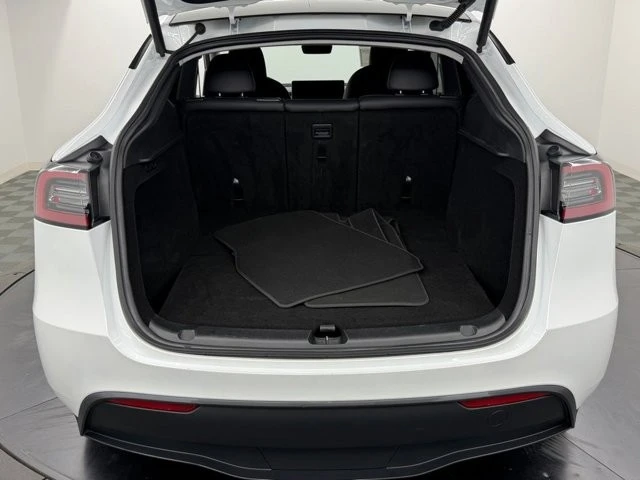 2023 Tesla Model Y - Image 13 of 21