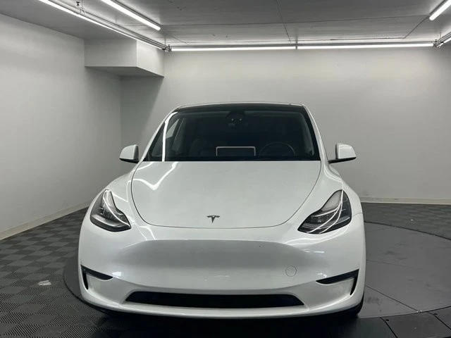 2023 Tesla Model Y - Image 5 of 11